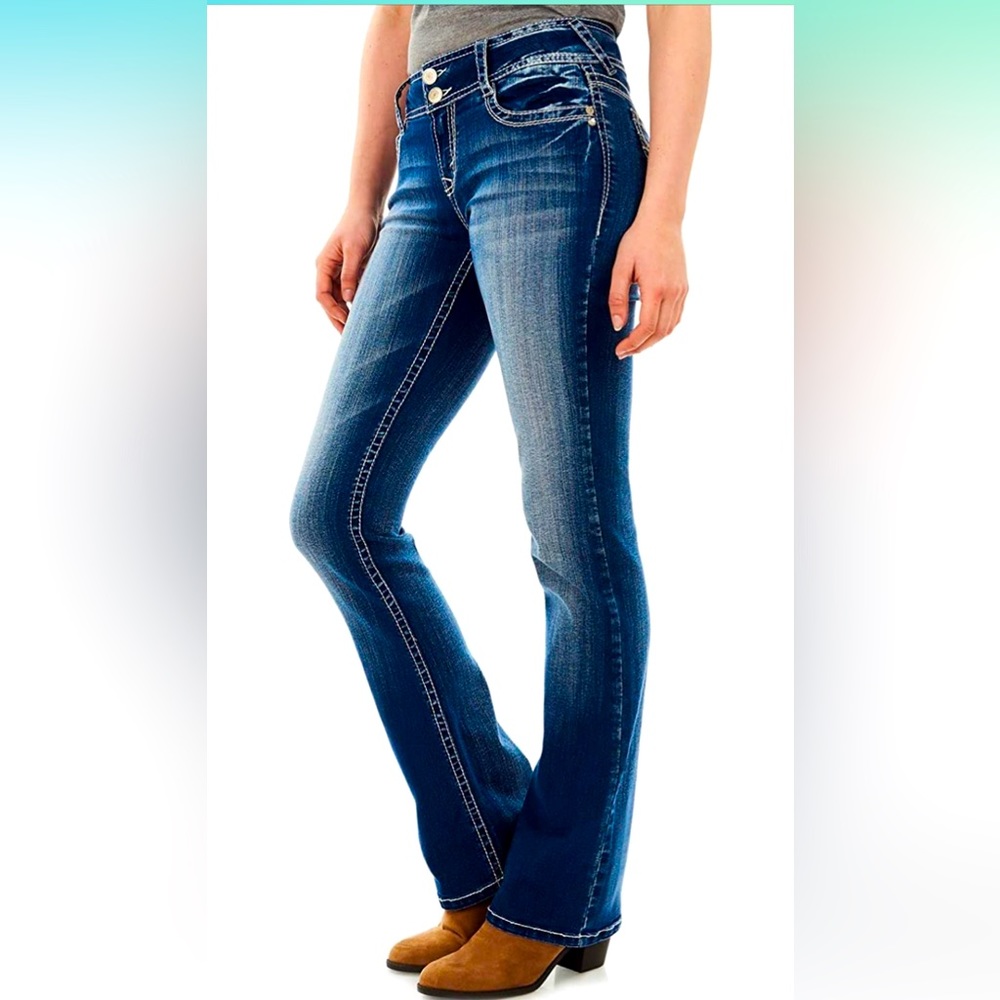 Wallflower The Luscious Curvy Fit stretch bootcut cowgirl jeans 13